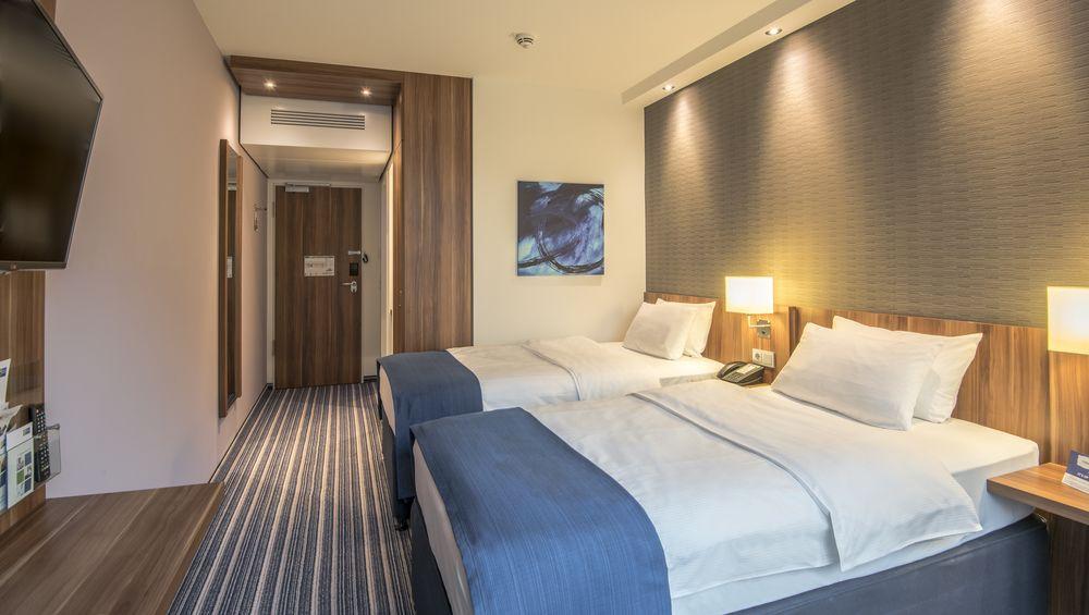 Holiday Inn Express Hamburg - St. Pauli-Messe Exterior photo